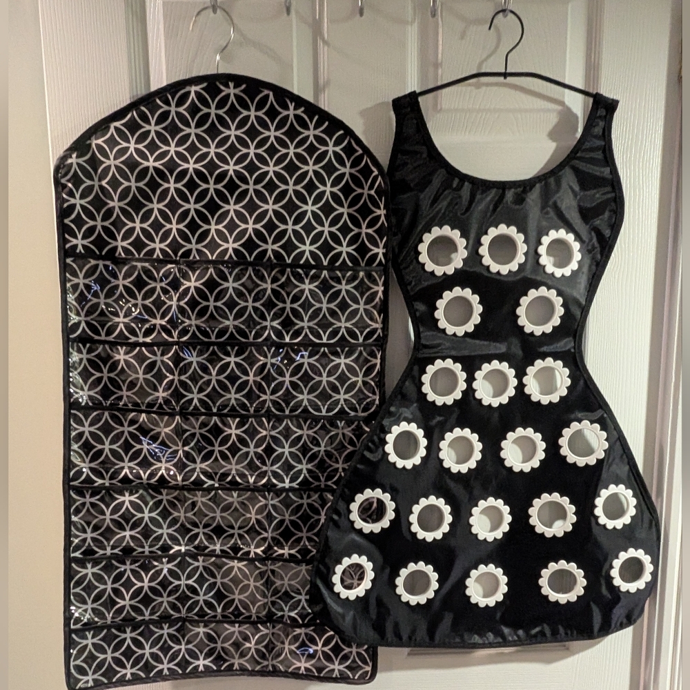 UMBRA Black Large hanging jewelry closet organizer, scarf hanging display lot 2